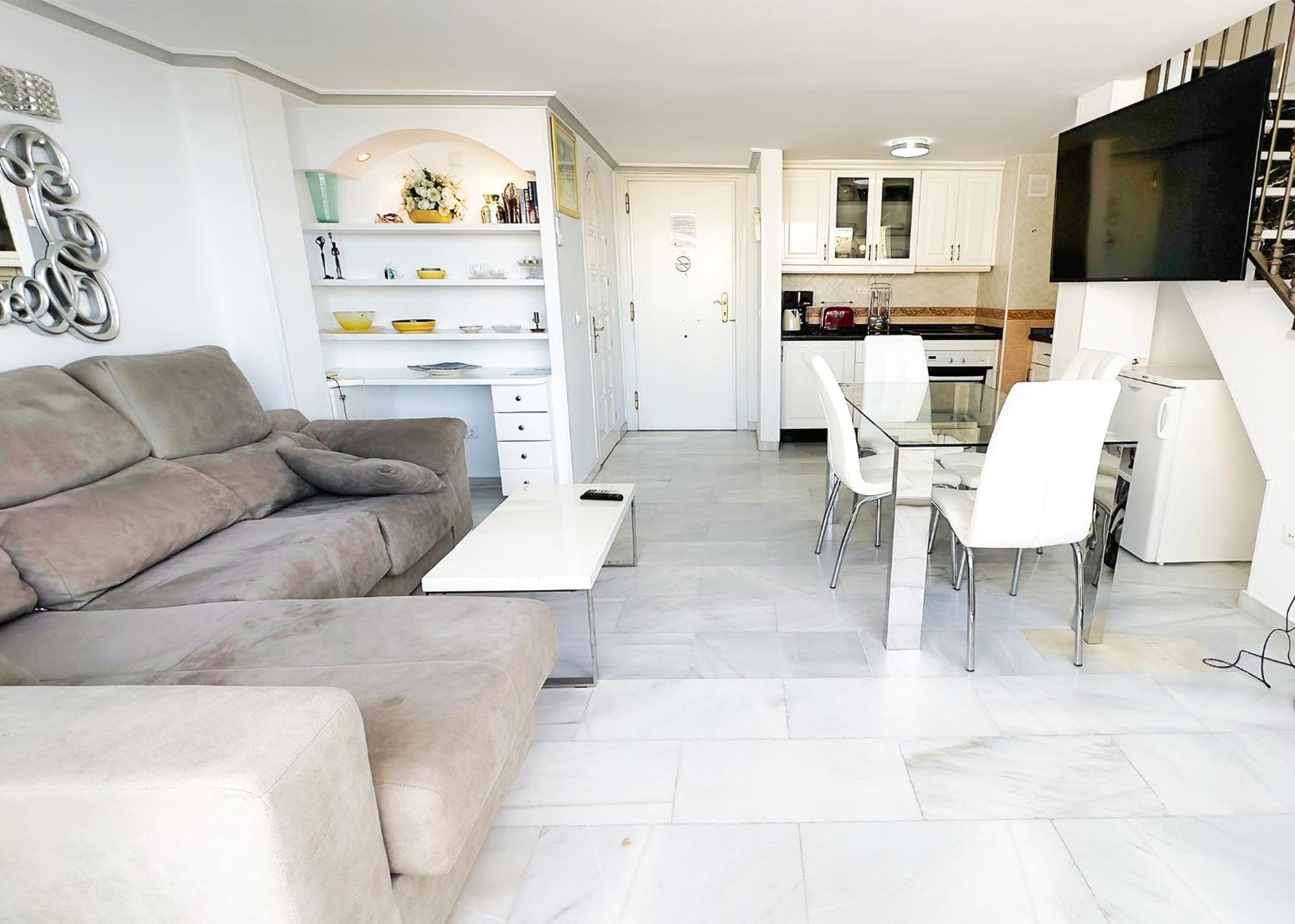 Skol 508 West Facing Duplex Apartment With Amazing Sea Views มาร์เบยา ภายนอก รูปภาพ