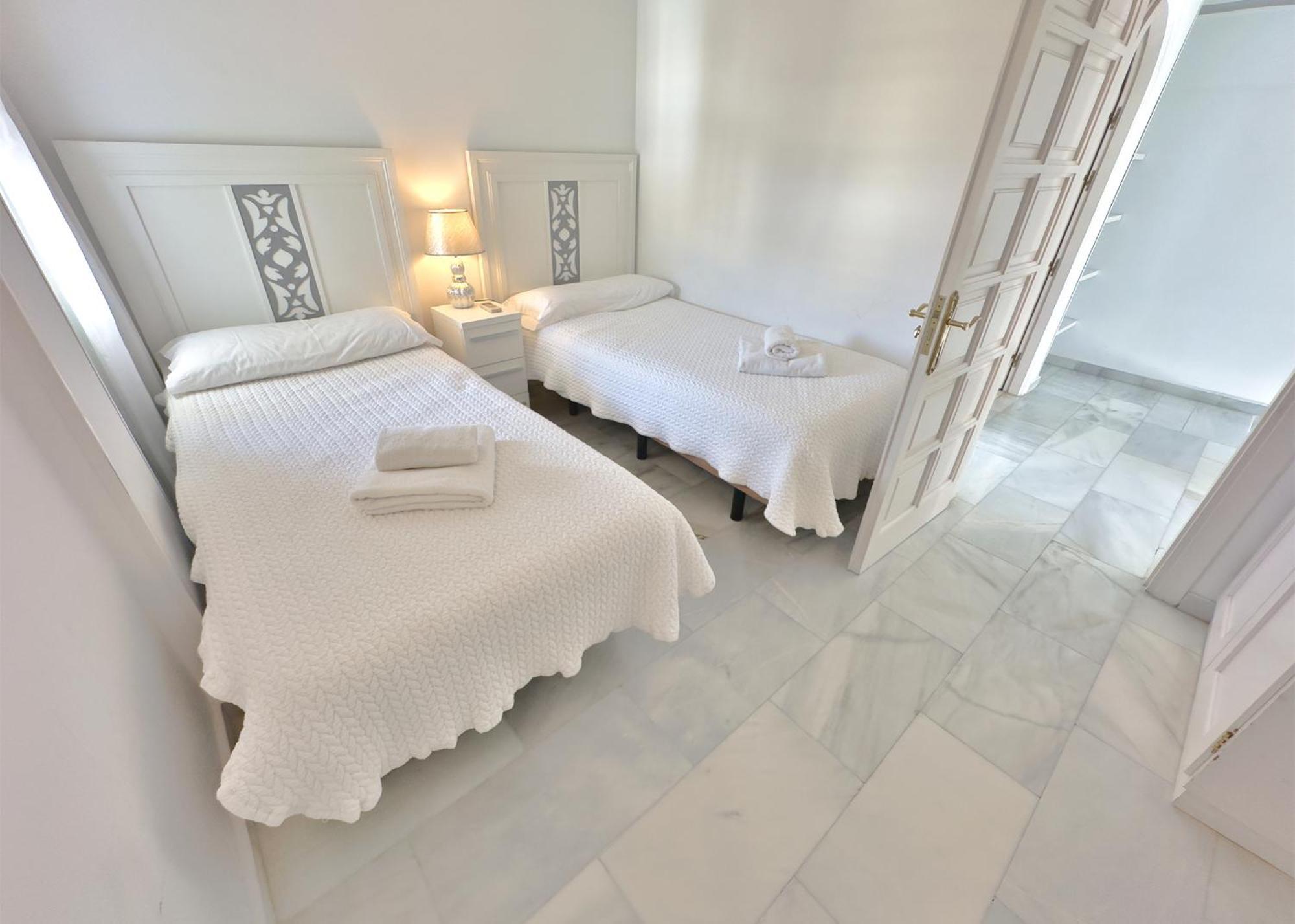 Skol 508 West Facing Duplex Apartment With Amazing Sea Views มาร์เบยา ภายนอก รูปภาพ